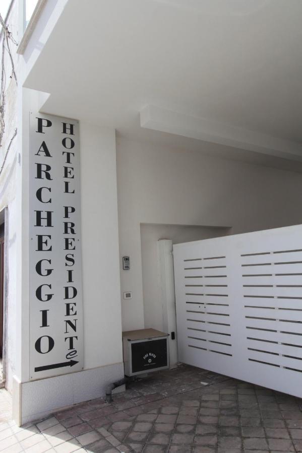 Hotel Presidente Porto Cesareo Buitenkant foto