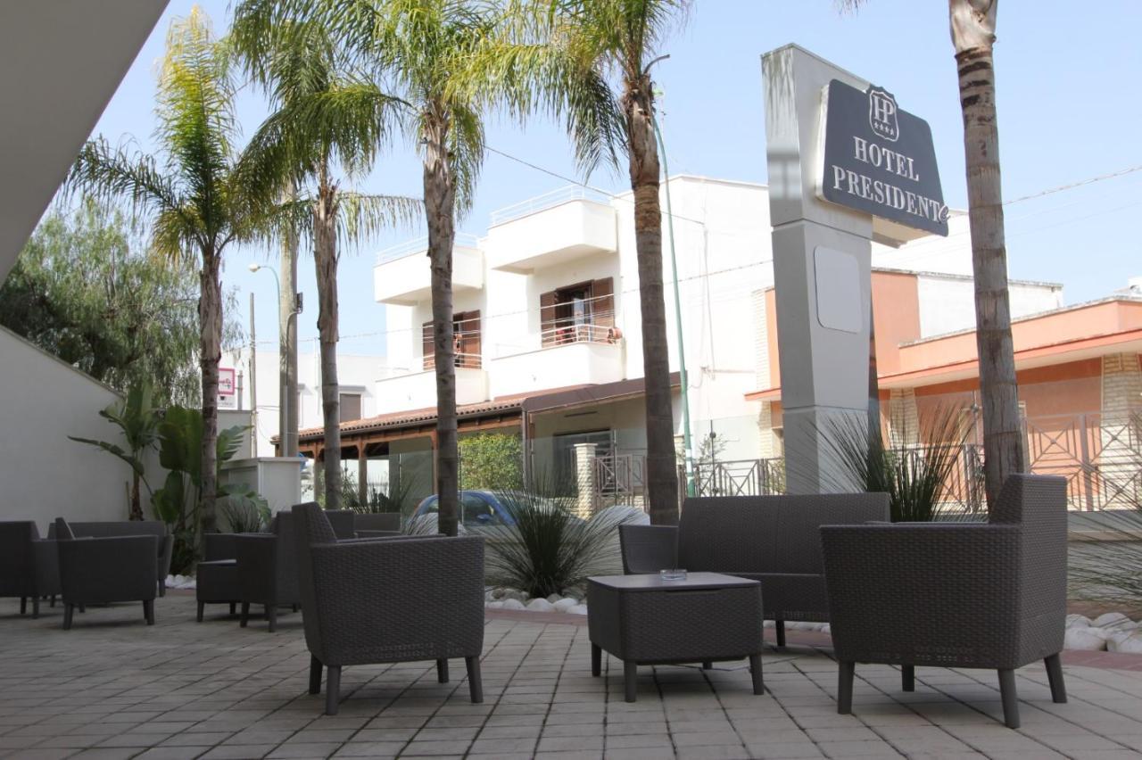 Hotel Presidente Porto Cesareo Buitenkant foto