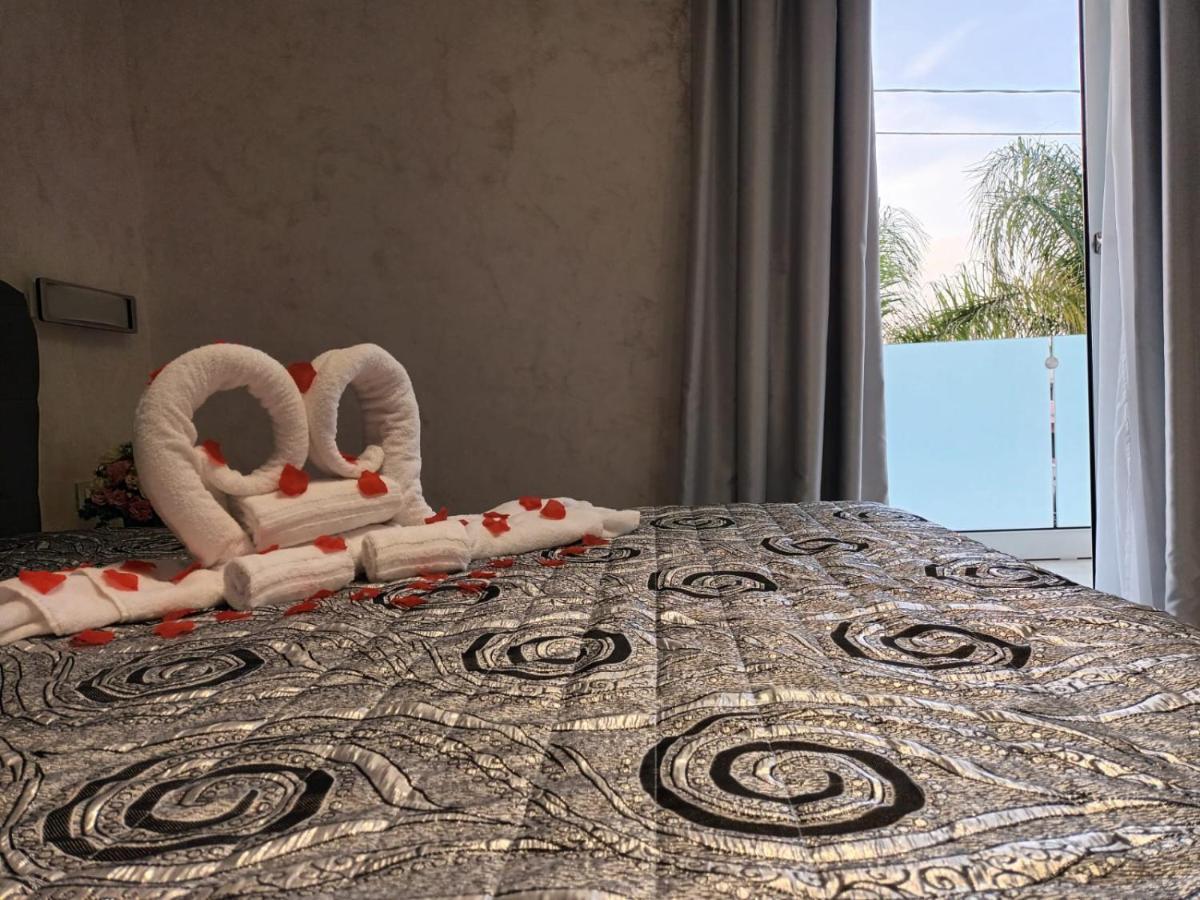 Hotel Presidente Porto Cesareo Buitenkant foto